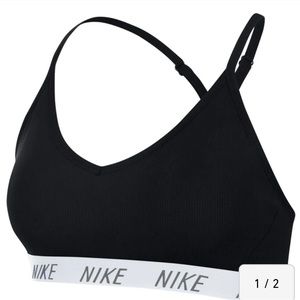 NIKE WOMEN'S INDY DRI-FIT V-NECK SPORTS BRA BLACK/WHITE